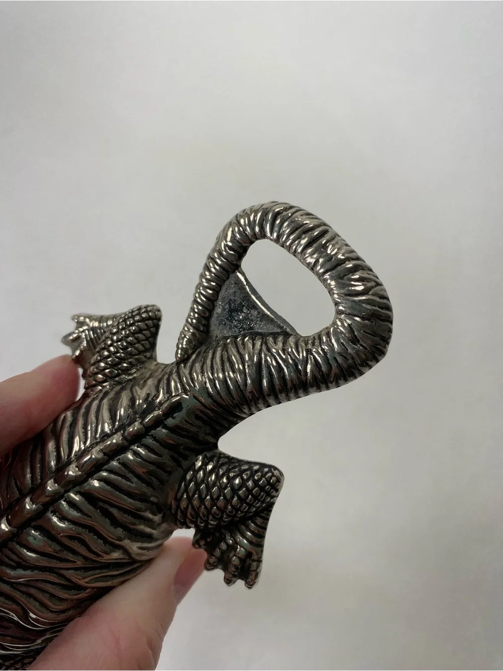 Metallic Silver Lizard Iguana Reptile Ornament Bottle Opener Twist and Non Twist